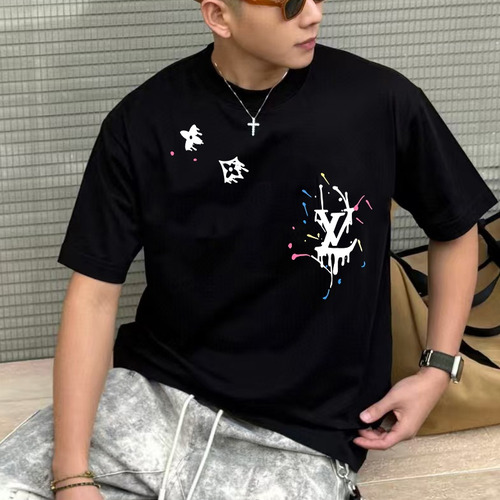 Louis Vuitton 2026 S/S Cotton Letter Logo Print T-Shirt 루이비통 2026SS 코튼 레터 로고 프린트 티셔츠