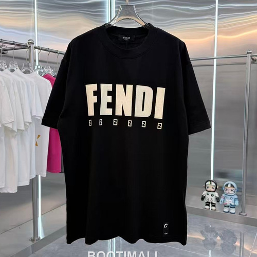 Fendi 2026 S/S Cotton Silicone Logo T-Shirt 펜디 2026SS 코튼 실리콘 로고 티셔츠