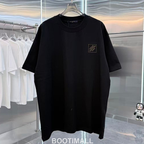 Louis Vuitton 2026 S/S Cotton 3D Embroidery Logo T-Shirt 루이비통 2026SS 코튼 3D 자수 로고 티셔츠