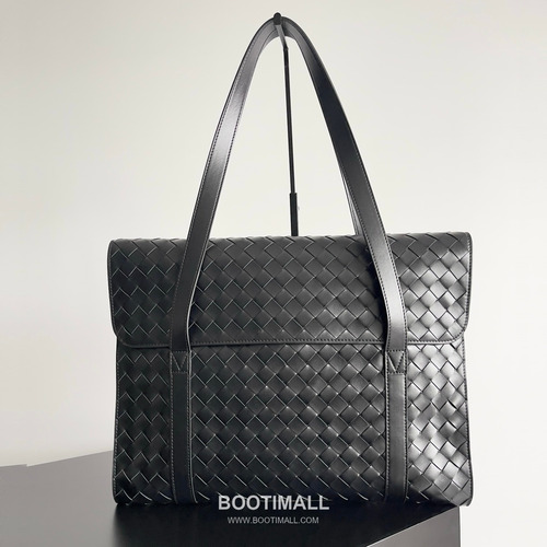 Bottega Veneta Intrecciato Calfskin Leather Black Portfolio Briefcase Bag 보테가베네타 인트레치아토 카프스킨 레더 블랙 포트폴리오 브리프케이스백 20191880 41cm