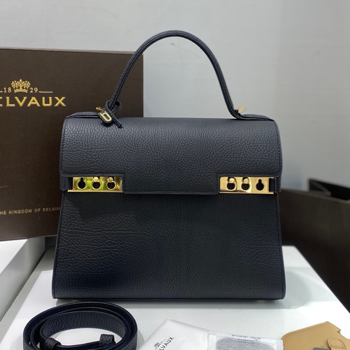 델보 템페트 MM 넥그레인 카프스킨 블랙 스트랩 메탈락 플랩 핸드백 Delvaux Tempete MM Neck Grain Calfskin Black Strap Metal Lock Flap Handbag 99155066 28cm
