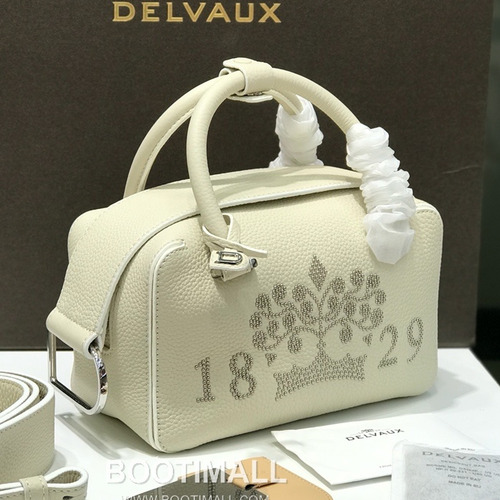 델보 쿨 박스 스몰 카프스킨 블랙 스트랩 D링 지퍼 토트 핸드백 Delvaux Cool Box Small Calfskin Black Strap D Ring Zip Tote Handbag 99130066 22cm