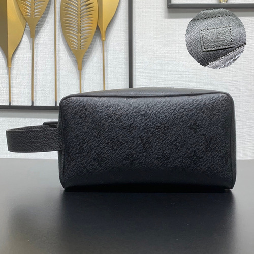 루이비통 로커 도프 키트 모노그램 미드나잇 코팅 캔버스 레더 핸들 블랙 파우치 Louis Vuitton Locker Dopp Kit Monogram Midnight Coated Canvas Leather Handle Black Pouch M26810 23cm