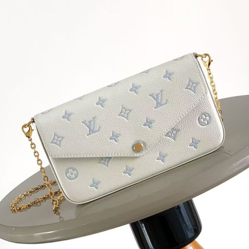 루이비통 모노그램 앙프렝뜨 레더 탈착포켓 체인 블랙 클러치 Louis Vuitton Monogram Empreinte Leather Detachable Pocket Chain Black Clutch M64064 21cm