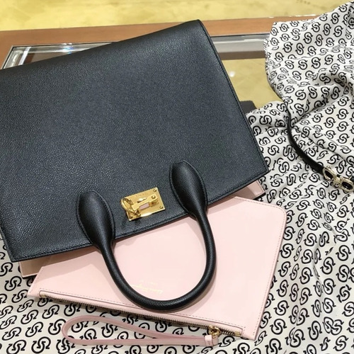 페라가모 스튜디오 카프스킨 간치니 토트 숄더백 Ferragamo Studio Calfskin Gancini Tote Shoulder Bag 211425 28cm