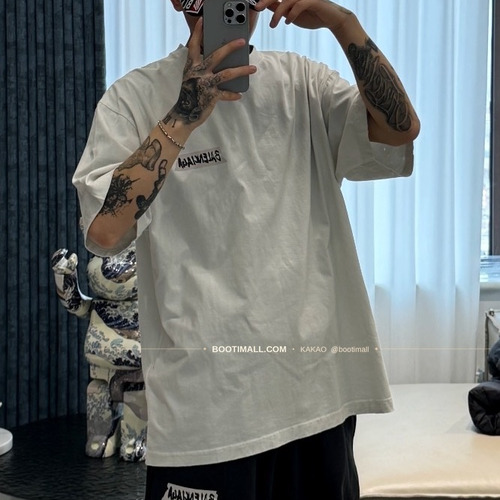 발렌시아가 2026SS 레터로고 프린트 워싱 루즈핏 코튼 반팔 티셔츠 Balenciaga 2026 SS Letter Logo Print Washed Loose Fit Cotton Short Sleeve T-Shirt