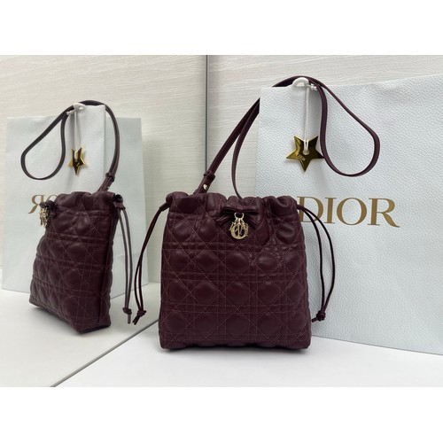 디올 아디오러블 램스킨 카나쥬 보우 블랙 버킷백 Dior Adiorable Lambskin Cannage Bow Black Bucket Bag 22cm