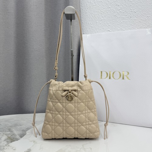 디올 아디오러블 램스킨 카나쥬 보우 핑크 버킷백 Dior Adiorable Lambskin Cannage Bow Pink Bucket Bag S2611 22cm