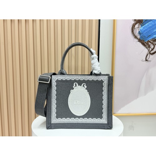 디올 JWA 캔버스 북토트 스몰 토트백 Dior JWA Canvas Book Tote Small Tote Bag 8835 26cm