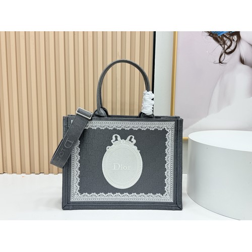 디올 JWA 캔버스 북토트 미디엄 토트백 Dior JWA Canvas Book Tote Medium Tote Bag 8834 36cm