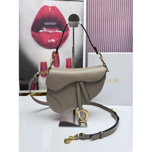 디올 새들 레더 CD로고 라지 숄더백 Dior Saddle Leather CD Logo Black Large Shoulder Bag 24cm