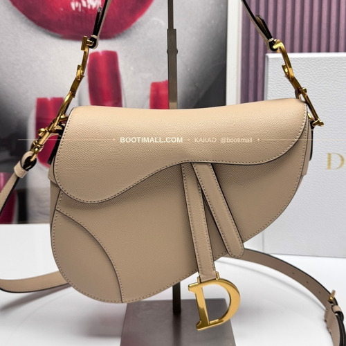 디올 새들 레더 CD로고 라지 숄더백 Dior Saddle Leather CD Logo Black Large Shoulder Bag 24cm