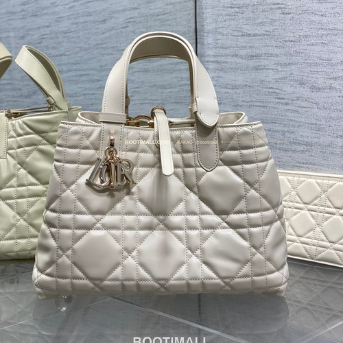 디올 투주르 카프스킨 카나쥬 아이보리 토트백 Dior Toujours Calfskin Cannage Ivory Tote Bag 2821 28.5cm