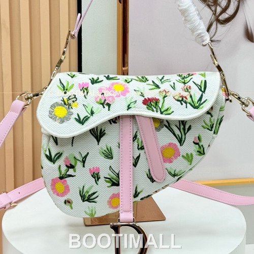디올 새들 자수 패브릭 멀티 라지 숄더백 Dior Saddle Embroidered Fabric Multi Large Shoulder Bag 9930 24cm