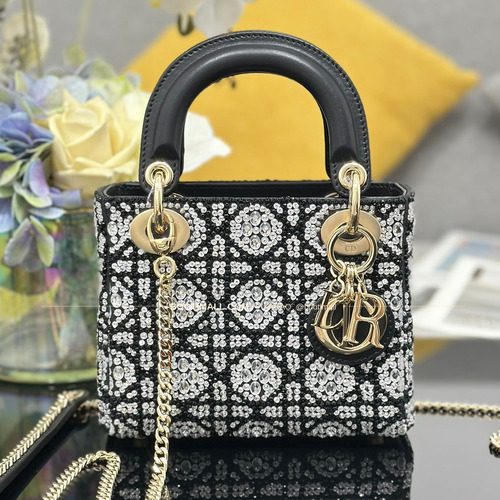 디올 레이디디올 크리스탈자수 패브릭 핑크 미니 토트백 Dior Lady Dior Crystal Embroidery Fabric Pink Mini Tote Bag M0505 17cm