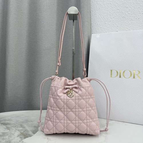 디올 아디오러블 램스킨 까나쥬 버킷백 Dior Adiorable Lambskin Cannage Bucket Bag S2611 22cm
