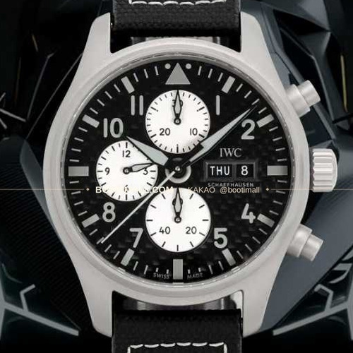 아이더블유씨 파일럿 스틸 블랙다이얼 크로노그래프 데이데이트 오토매틱 IWC Pilot Steel Black Dial Chronograph Day Date Automatic 43mm