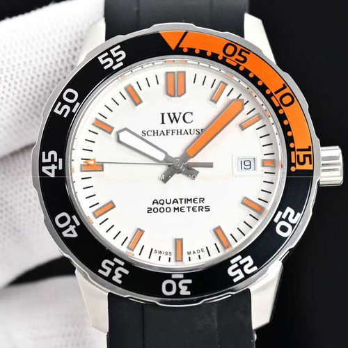 IWC 아쿠아타이머 스틸 블랙다이얼 다이버 오토매틱 IWC Aquatimer Steel Black Dial Diver Automatic 44mm