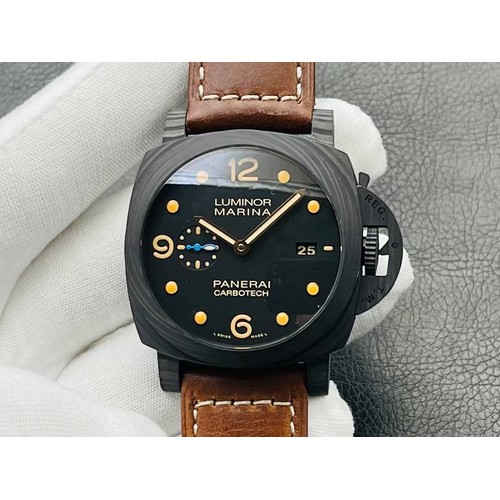 파네라이 루미노르 PAM661 카본 빈티지다이얼 블루세컨즈 오토매틱 Panerai Luminor PAM661 Carbon Vintage Dial Blue Seconds Automatic 44mm