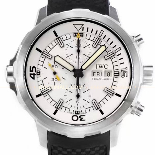 IWC 아쿠아타이머 스틸 블랙다이얼 크로노그래프 오토매틱 IWC Aquatimer Steel Black Dial Chronograph Automatic 44mm