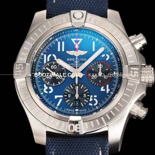 브라이틀링 어벤저 스틸 블랙다이얼 크로노그래프 오토매틱 Breitling Avenger Steel Black Dial Chronograph Automatic B01 45mm