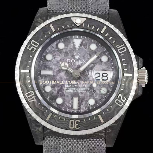 롤렉스 씨드웰러 DiW 카본파이버 블랙다이얼 오토매틱 Rolex Sea-Dweller DiW Carbon Fiber Black Dial Automatic 43mm