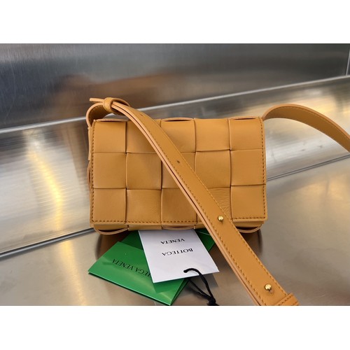 보테가베네타 카프스킨 슬림 숄더백 Bottega Veneta Calfskin Slim Shoulder Bag 730848 19cm