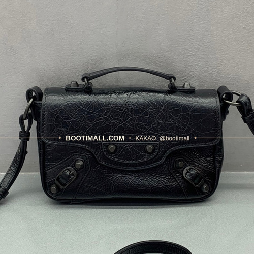 발렌시아가 르 시티 미니 크랙 레더 화이트 숄더 크로스백 Balenciaga Le City Mini Crack Leather White Shoulder Crossbody Bag 8100# 20cm