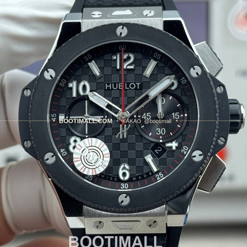 위블로 빅뱅 20주년 세라믹 크로노그래프 오토매틱 OMF라인 Hublot Big Bang 20th Anniversary Ceramic Chronograph Automatic 431.OM.1338.RX 43mm