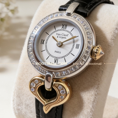 반클리프아펠 참스 골드 스틸 참 펜던트 쿼츠 Van Cleef & Arpels Charms Gold Steel Charm Pendant Quartz 25mm