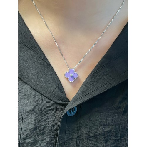 반클리프앤아펠 알함브라 퍼플 칼세도니 다이아 클로버 네크리스 Van Cleef & Arpels Alhambra Purple Chalcedony Diamond Clover Necklace 5140220
