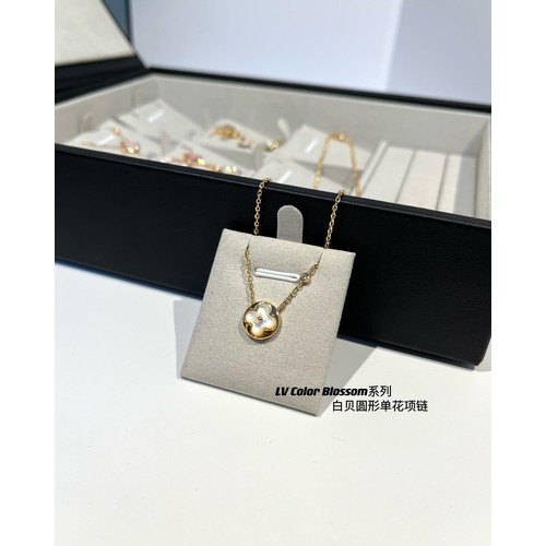 루이비통 모노그램 원형 핑크 자개 다이아 플라워 V 골드 네크리스 Louis Vuitton Monogram Round Pink Mother of Pearl Diamond Flower V Gold Necklace