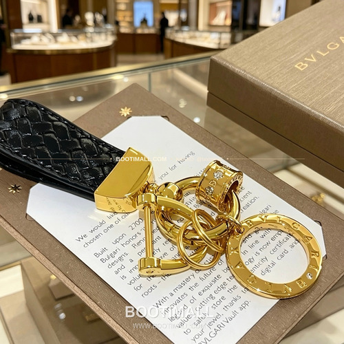 불가리 클래식 로고 빈티지 메탈 키링 Bulgari Classic Logo Vintage Metal Keyring