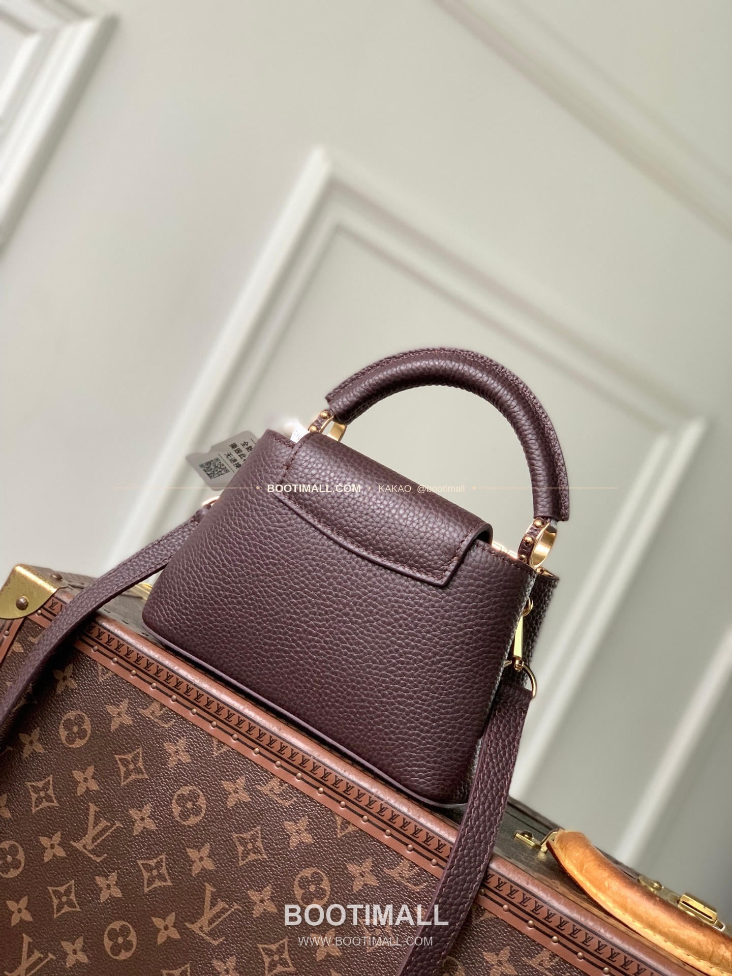 루이비통 카퓌신 미니 타우릴론 레더 플라워 크라운 토트백 Louis Vuitton Capucines Mini Taurillon Leather Flower Crown Top Handle Bag M27164 21cm 3