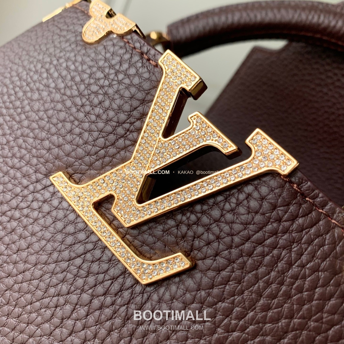 루이비통 카퓌신 스몰 타우릴론 레더 플라워 크라운 토트백 Louis Vuitton Capucines Small Taurillon Leather Flower Crown Top Handle Bag M27164 27cm 6