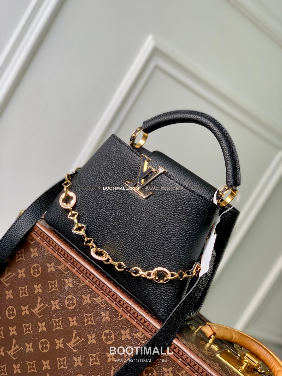 루이비통 카퓌신 스몰 타우릴론 레더 플라워 크라운 토트백 Louis Vuitton Capucines Small Taurillon Leather Flower Crown Top Handle Bag M14970 27cm 1