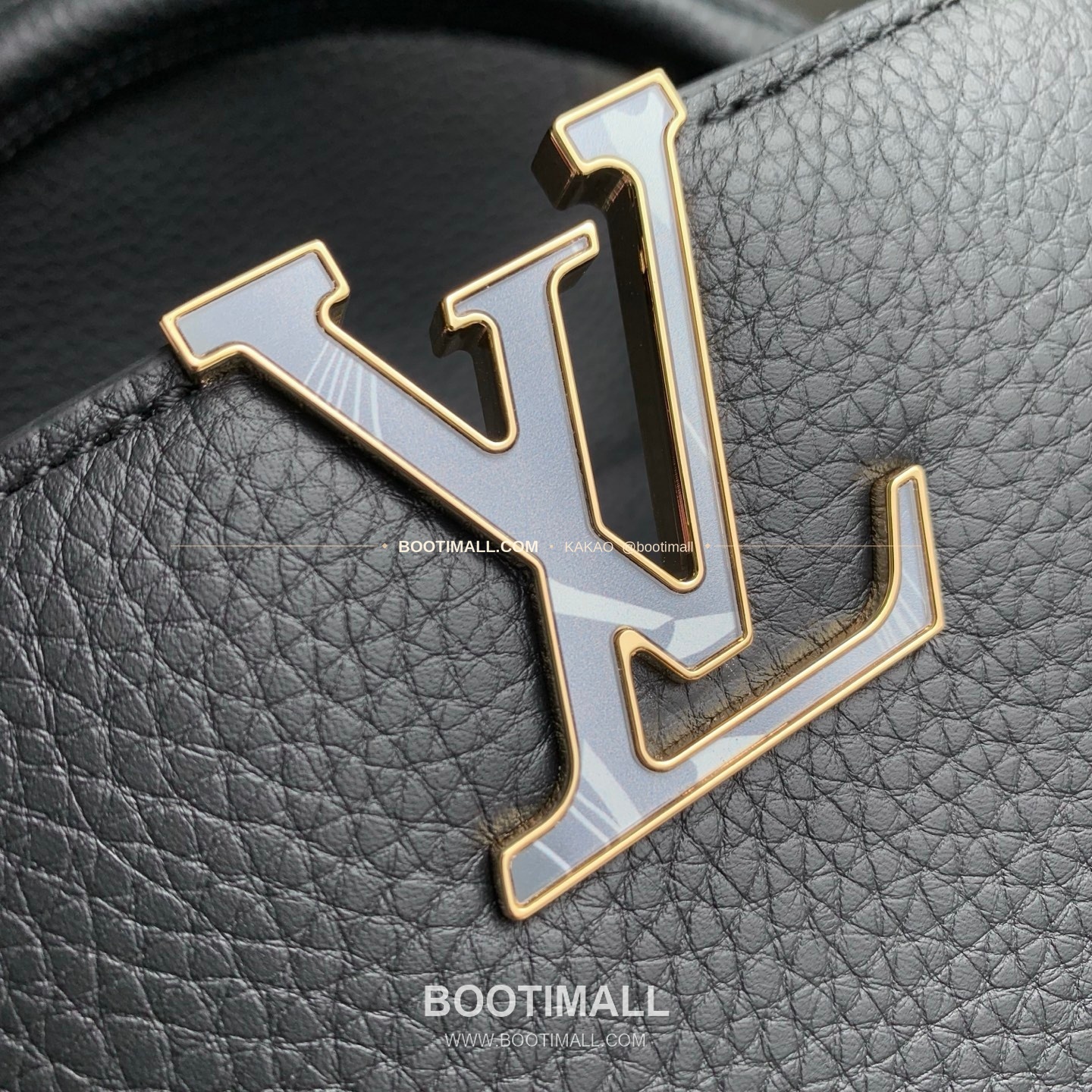 루이비통 카퓌신 미디움 타우릴론 레더 체인 디테일 블랙 토트백 Louis Vuitton Capucines Medium Taurillon Leather Chain Detail Black Top Handle Bag M14970 31.5cm 6