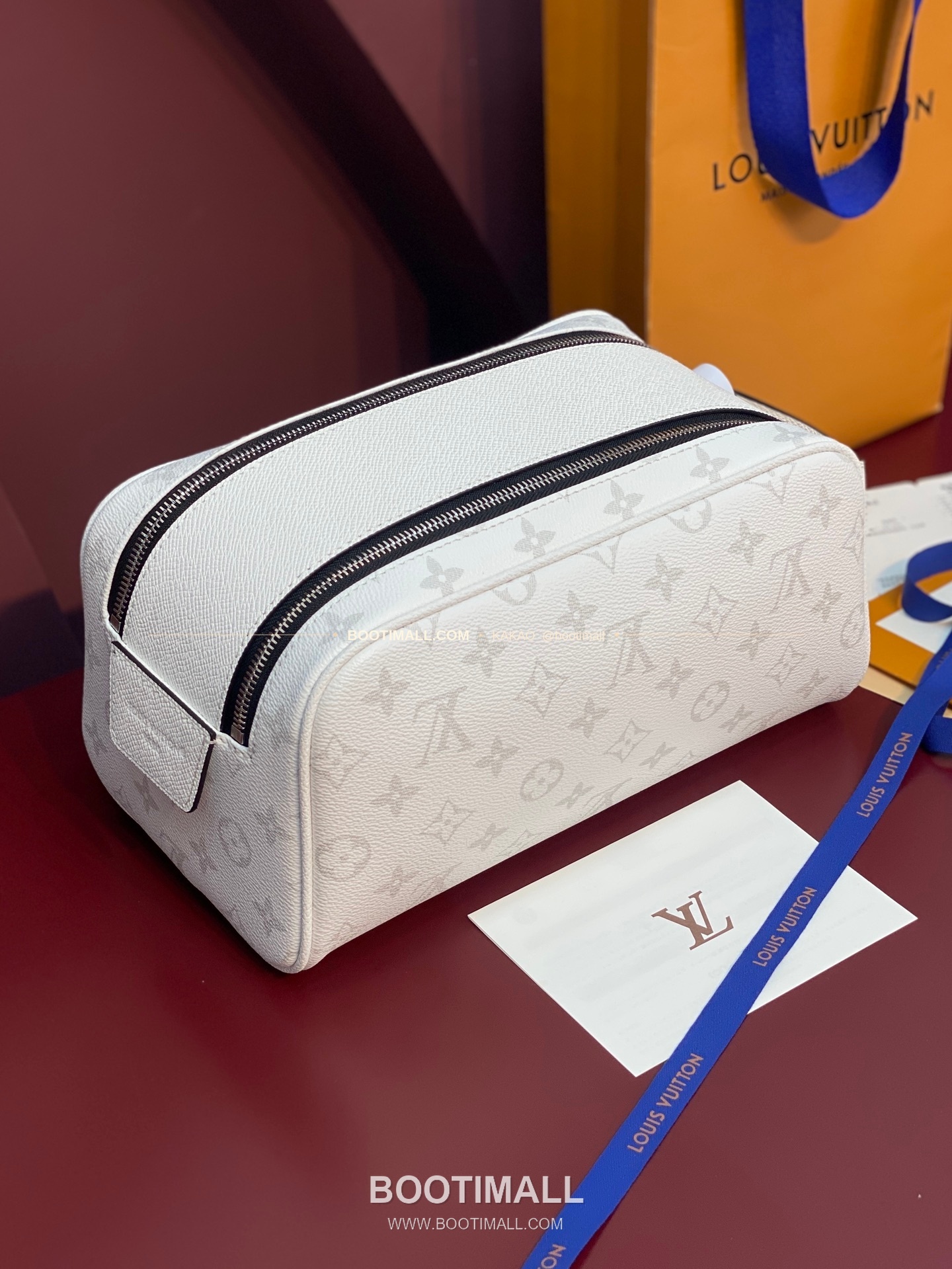 루이비통 도프 키트 타우릴론 모노그램 레더 화이트 클러치 Louis Vuitton Dopp Kit Taurillon Monogram Leather White Clutch M27794 28cm 2