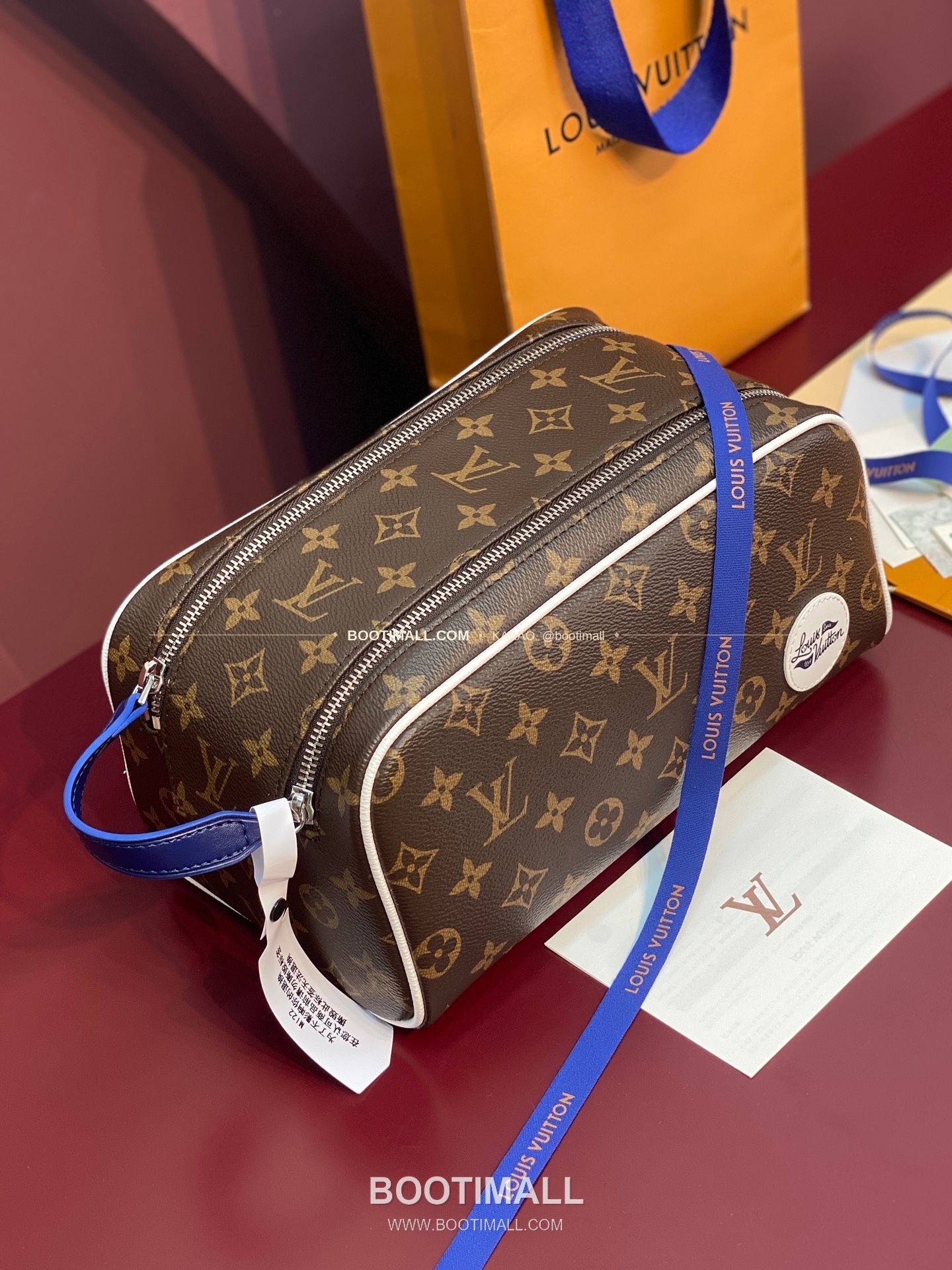 루이비통 도프 키트 모노그램 캔버스 LV 골프 패치 브라운 클러치 Louis Vuitton Dopp Kit Monogram Canvas LV Golf Patch Brown Clutch M28371 28cm 1