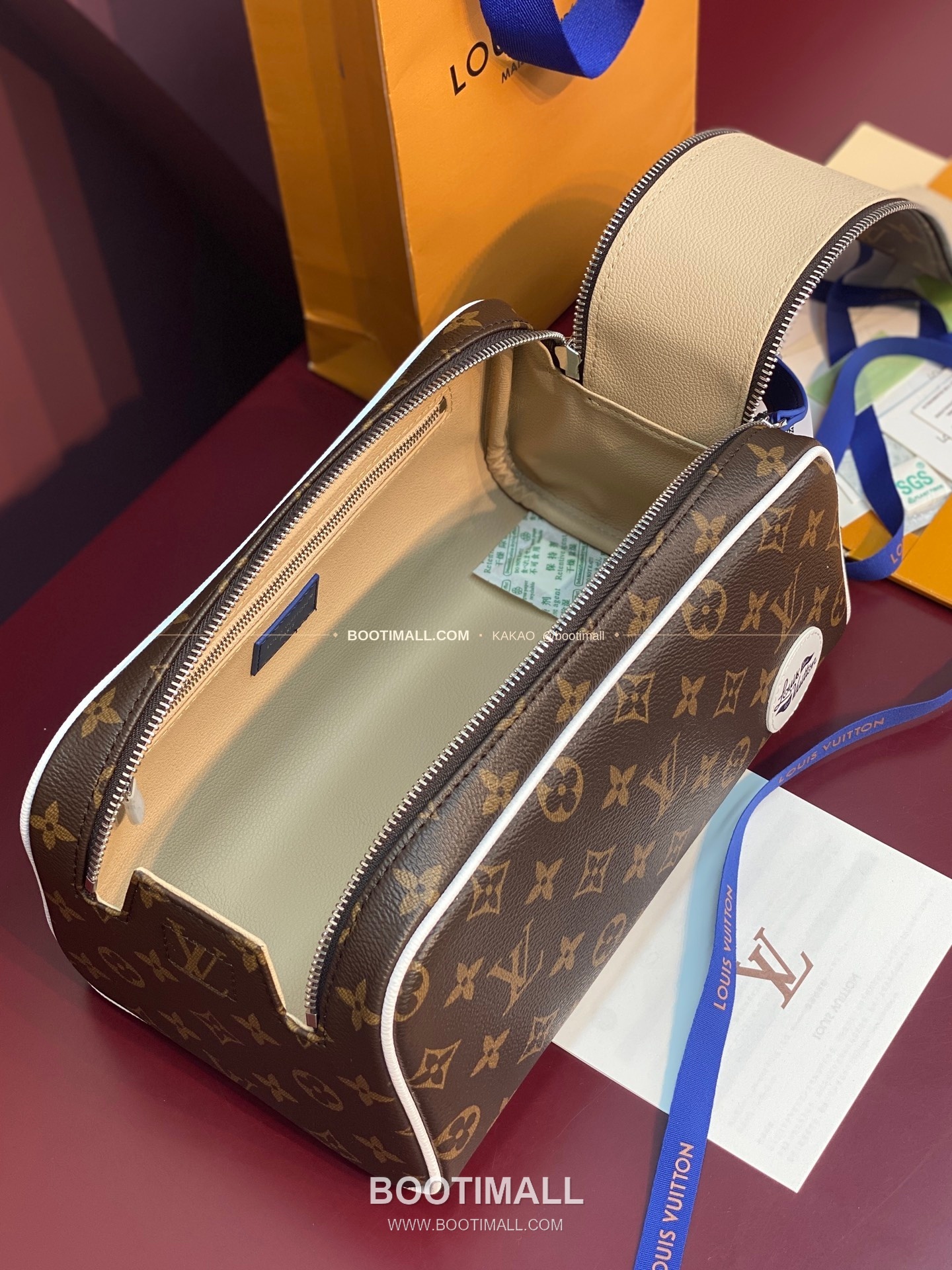 루이비통 도프 키트 모노그램 캔버스 LV 골프 패치 브라운 클러치 Louis Vuitton Dopp Kit Monogram Canvas LV Golf Patch Brown Clutch M28371 28cm 4