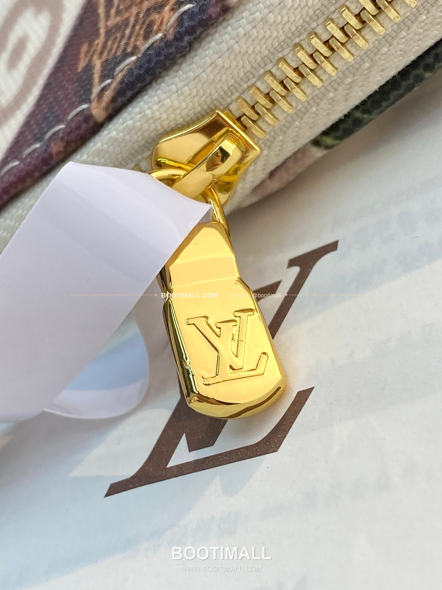루이비통 포쉐트 코스메틱 스몰 모노그램 듄 캔버스 빈티지 브라운 파우치 Louis Vuitton Pochette Cosmetique Small Monogram Dune Canvas Vintage Brown Pouch M28956 19cm 9