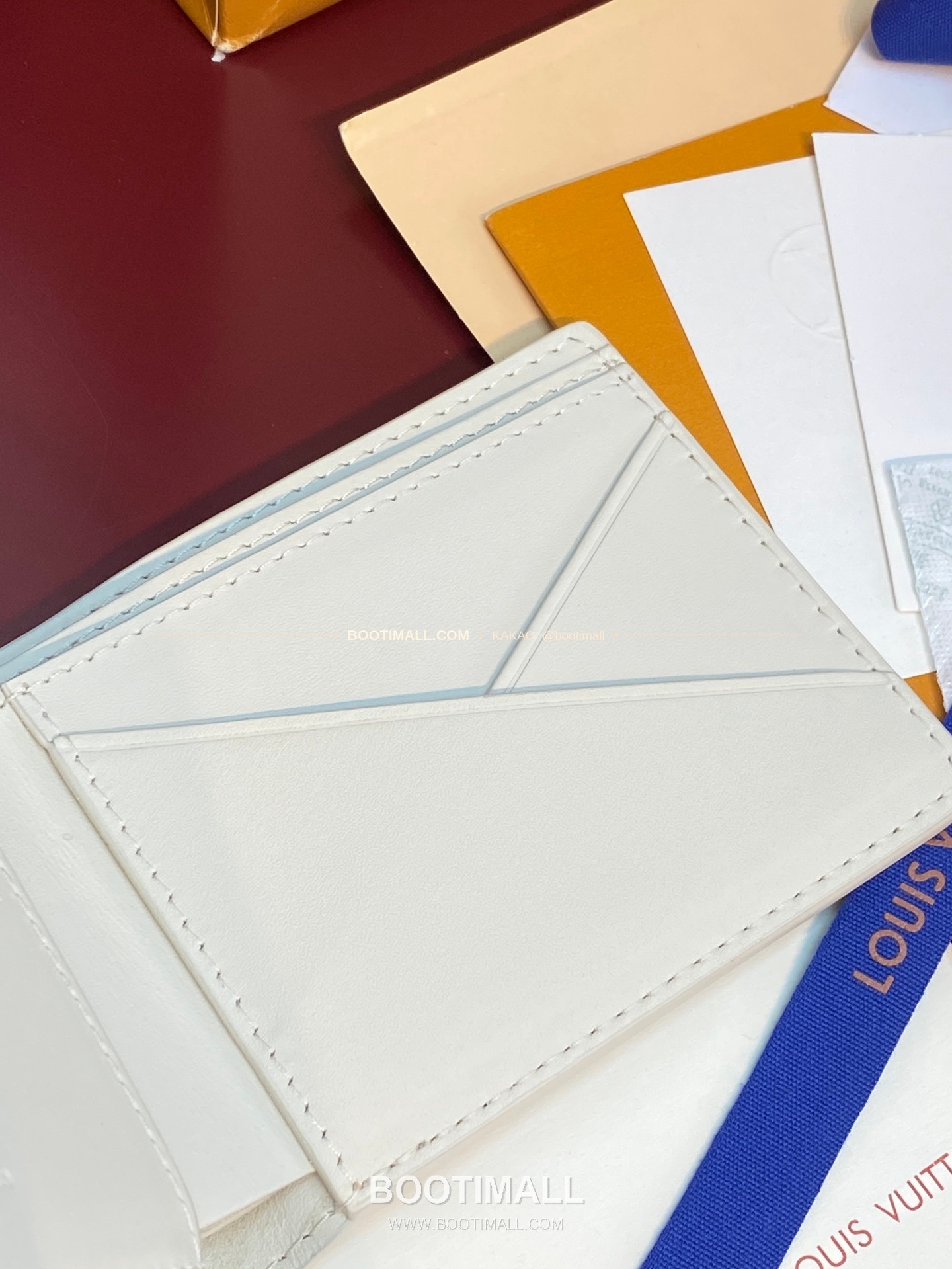 루이비통 멀티플 월렛 모노그램 섀도우 레더 네이비 화이트 반지갑 Louis Vuitton Multiple Wallet Monogram Shadow Leather Navy White Bifold Wallet M29137 11.5cm 6