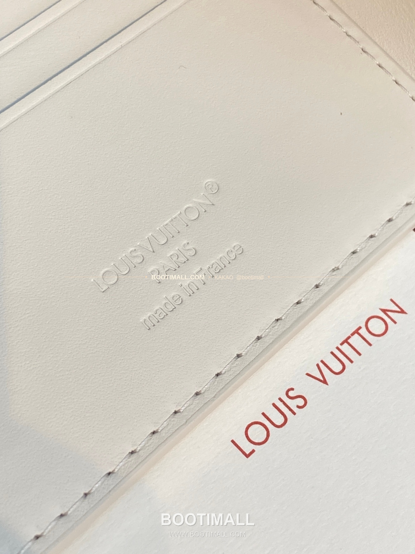 루이비통 멀티플 월렛 모노그램 섀도우 레더 네이비 화이트 반지갑 Louis Vuitton Multiple Wallet Monogram Shadow Leather Navy White Bifold Wallet M29137 11.5cm 8