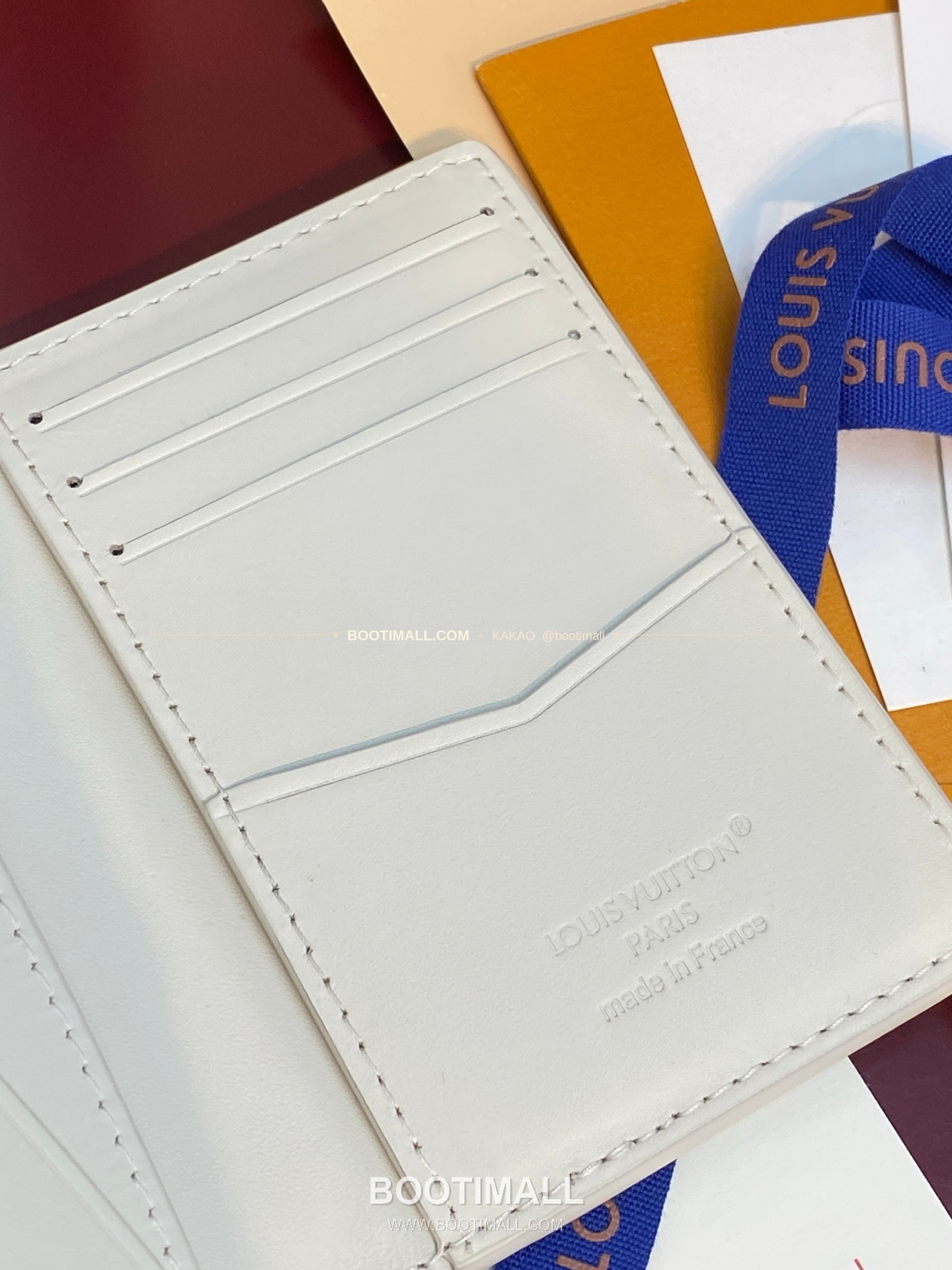 루이비통 모노그램 섀도우 레더 네이비 화이트 반지갑 Louis Vuitton Monogram Shadow Leather Navy White Bifold Wallet M29135 7