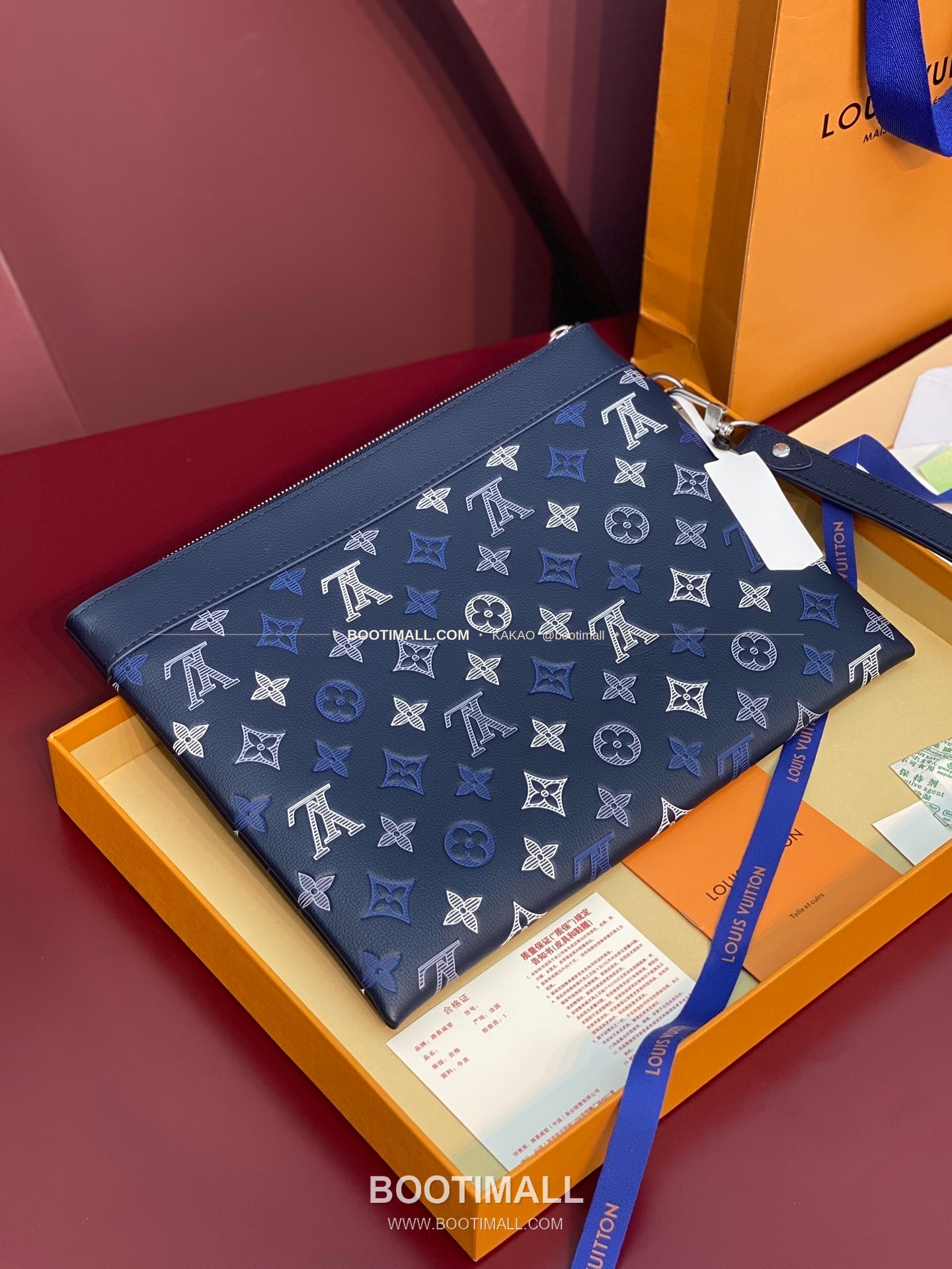 루이비통 포쉐트 투고 모노그램 섀도우 레더 네이비 클러치 Louis Vuitton Pochette To-Go Monogram Shadow Leather Navy Clutch M28913 30cm 2