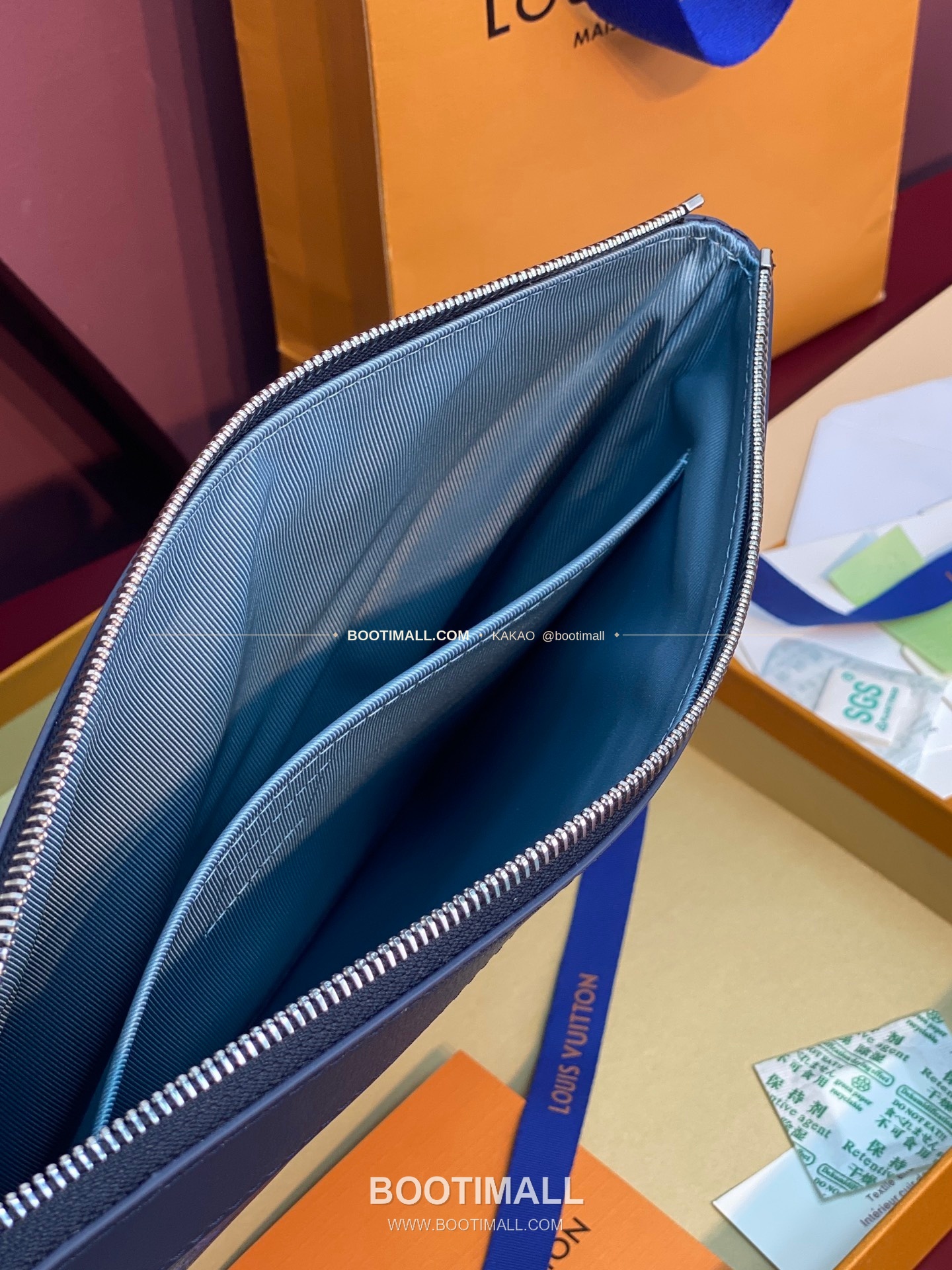 루이비통 포쉐트 투고 모노그램 섀도우 레더 네이비 클러치 Louis Vuitton Pochette To-Go Monogram Shadow Leather Navy Clutch M28913 30cm 5