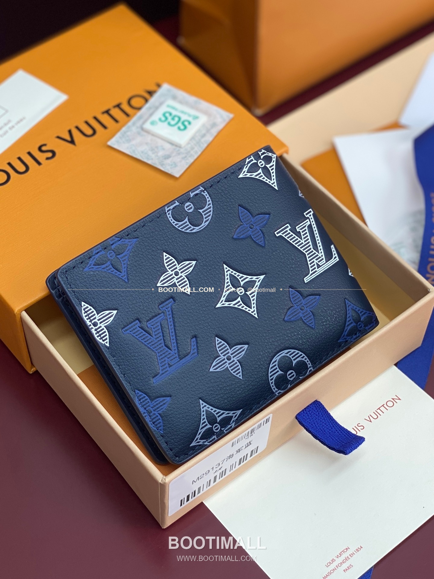 루이비통 멀티플 월렛 모노그램 섀도우 레더 네이비 화이트 반지갑 Louis Vuitton Multiple Wallet Monogram Shadow Leather Navy White Bifold Wallet M29137 11.5cm 2