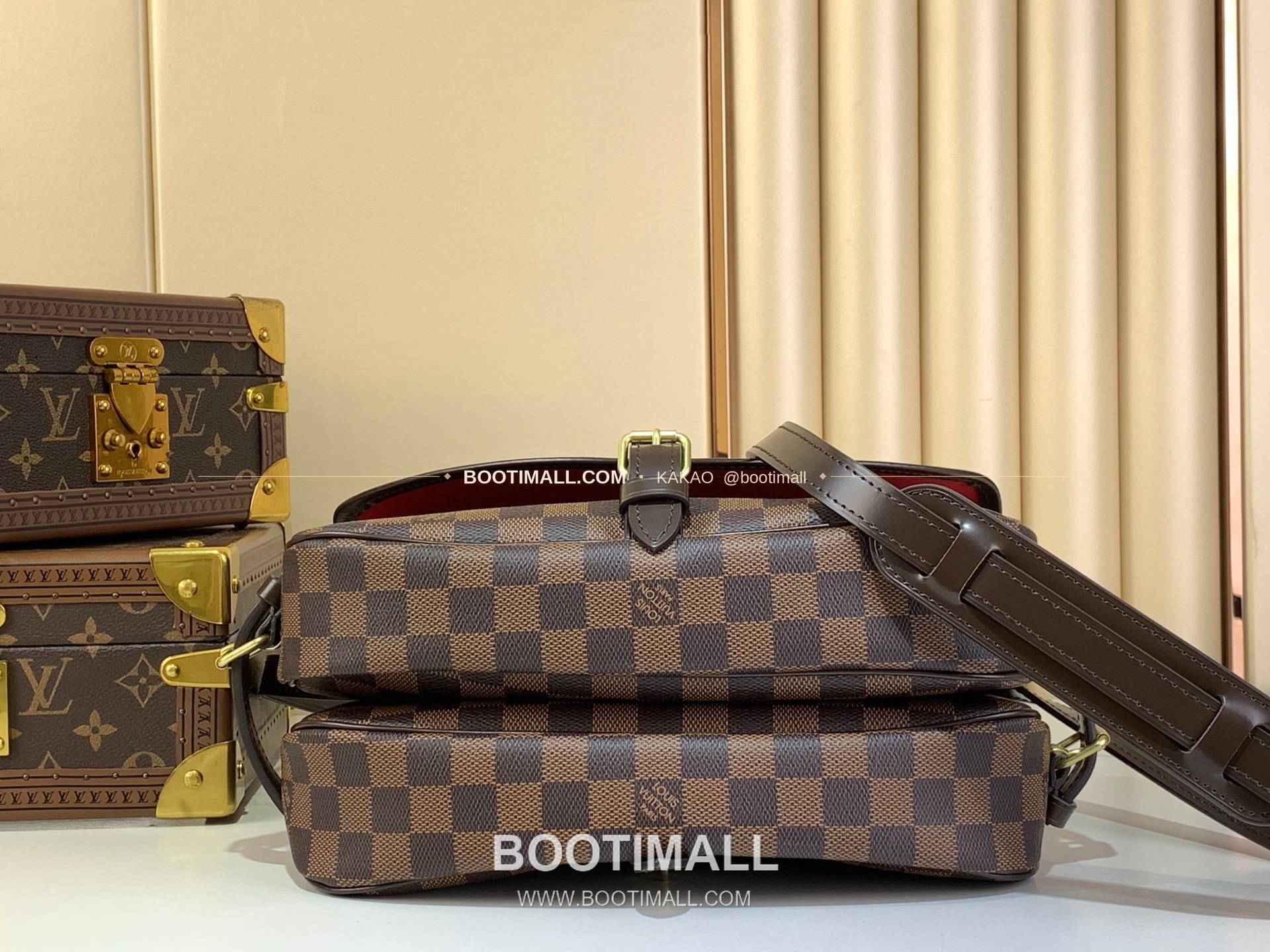 루이비통 소뮤르 미디움 모노그램 캔버스 브라운 숄더백 Louis Vuitton Saumur Medium Monogram Canvas Brown Shoulder Bag M40710 28cm 4