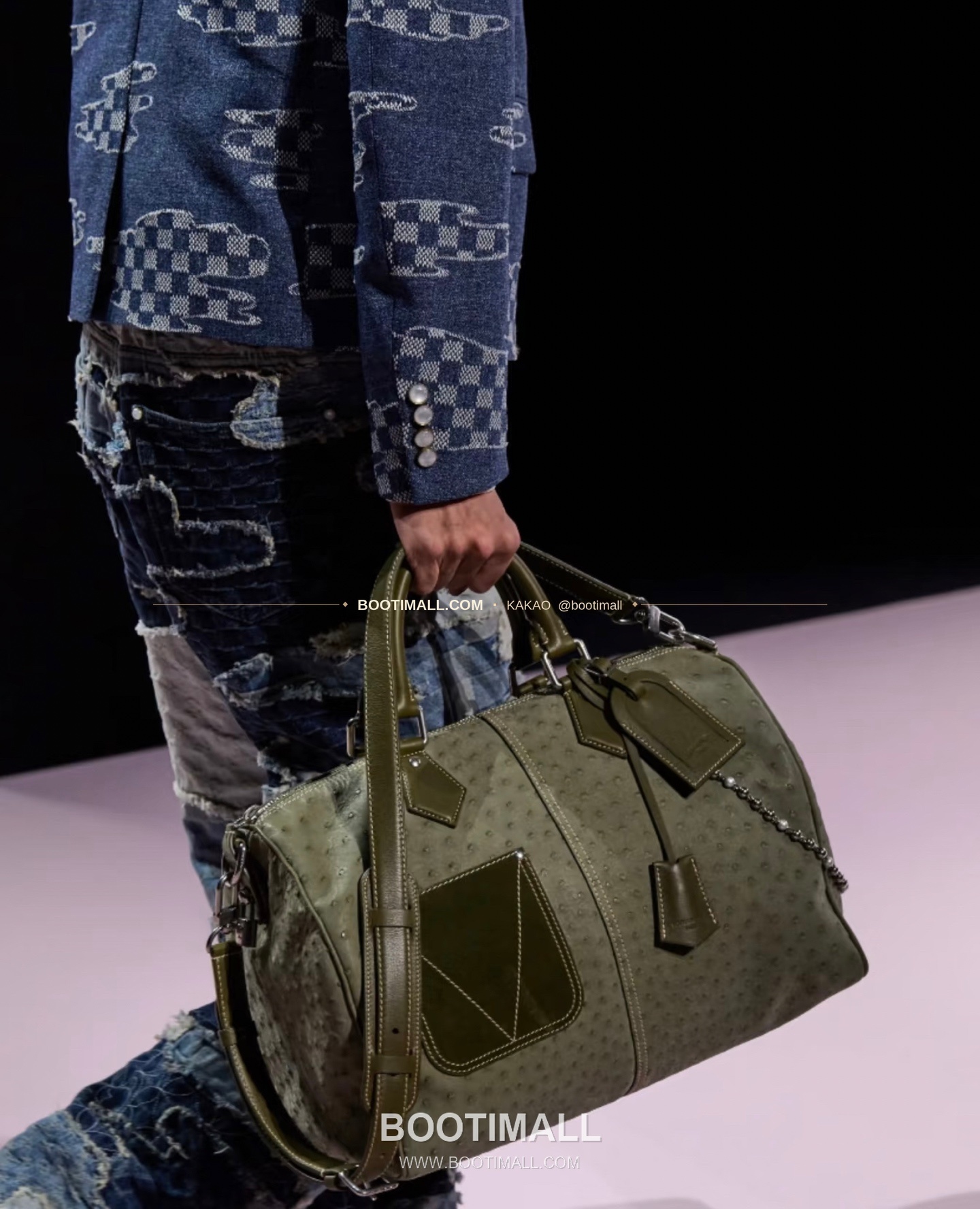 루이비통 스피디 반둘리에 40 모노그램 레더 오스트리치 엠보스 그린 더플백 Louis Vuitton Speedy Bandouliere 40 Monogram Leather Ostrich Embossed Green Duffle Bag M89113 40cm 3