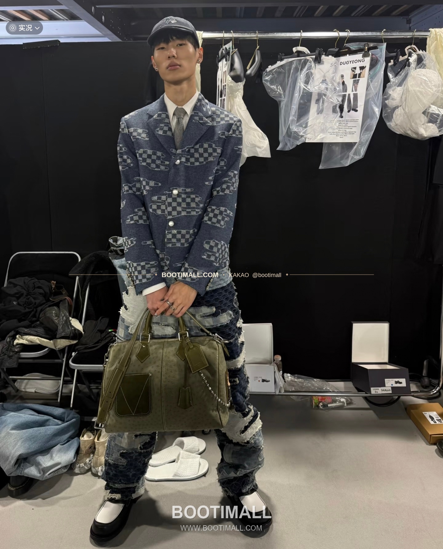 루이비통 스피디 반둘리에 40 모노그램 레더 오스트리치 엠보스 그린 더플백 Louis Vuitton Speedy Bandouliere 40 Monogram Leather Ostrich Embossed Green Duffle Bag M89113 40cm 4